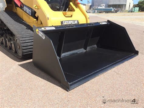 6ft wide skid steer excavating bucket|large capacity skid steer bucket.